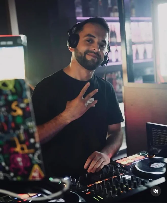 DJ Mustii